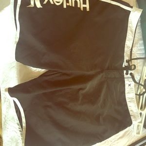 Hurley women’s baggies size 11